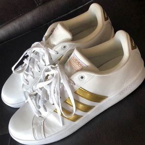 Adidas Cloudfoam Advantage Stripe Sneaker